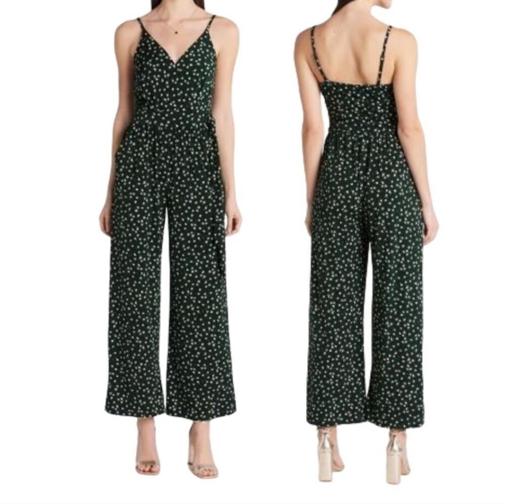 Kaileigh Women's Green Floral Jumpsuit NWOT